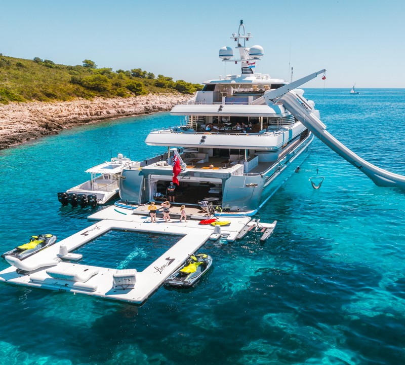 chartering a yacht in martinique